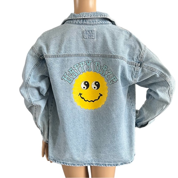 Forever 21 Kids/Juniors Denim Shirt Yin Yang Happy Face - Picture 3 of 4
